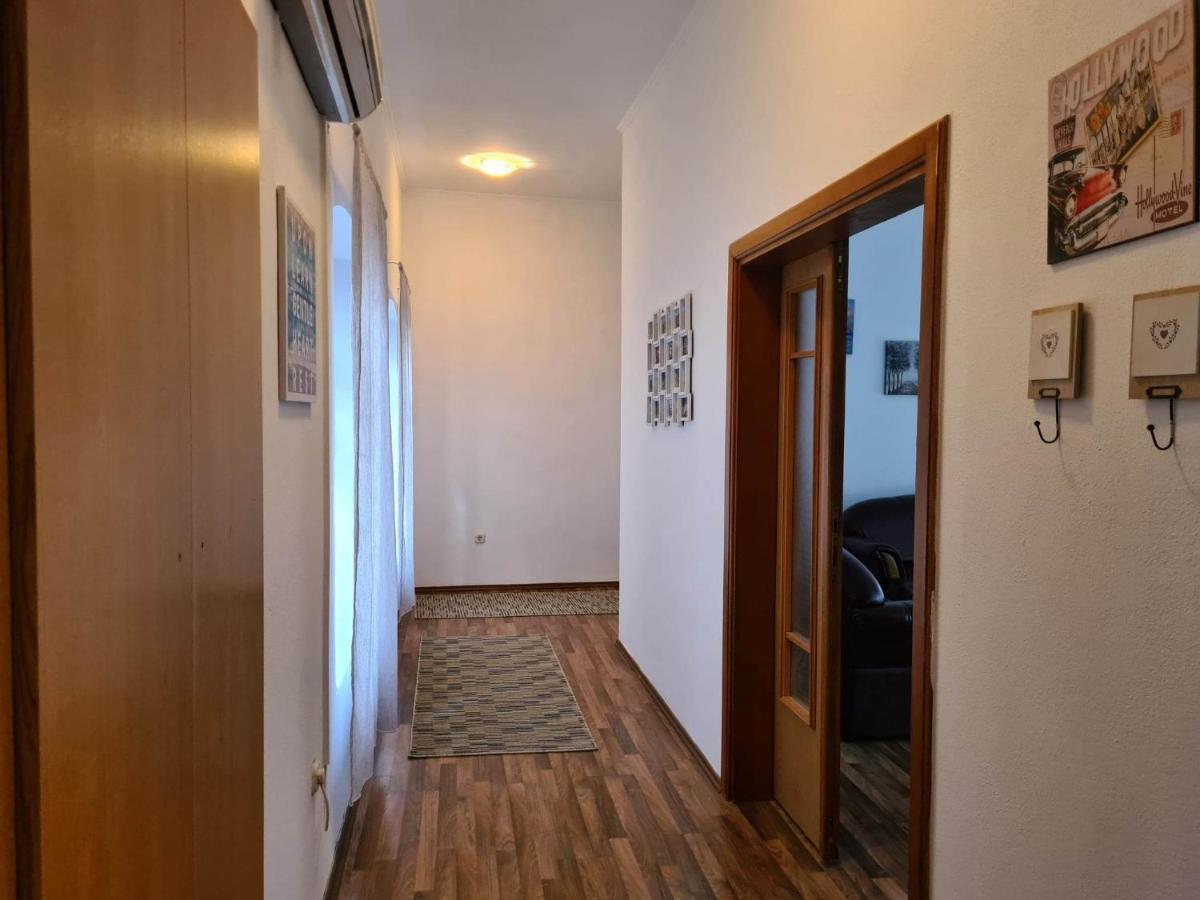 Stan Mostar-Mostovi Exteriör bild